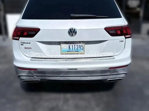 Used 2018 Volkswagen Tiguan SE image 4