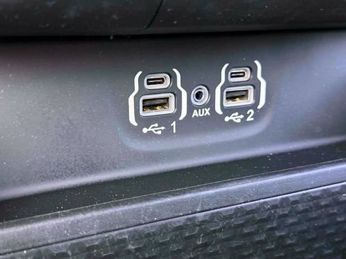 Used 2024 RAM 1500 Big Horn AWD/4WD image 34