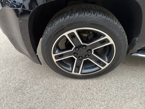 Used 2020 GMC Yukon SLE w/ Convenience Package image 3