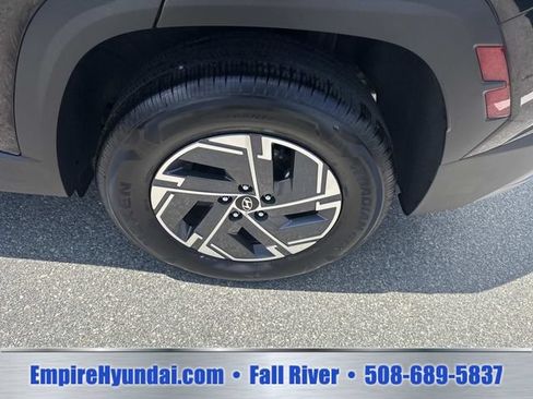 Used 2025 Hyundai Tucson Blue AWD/4WD image 12