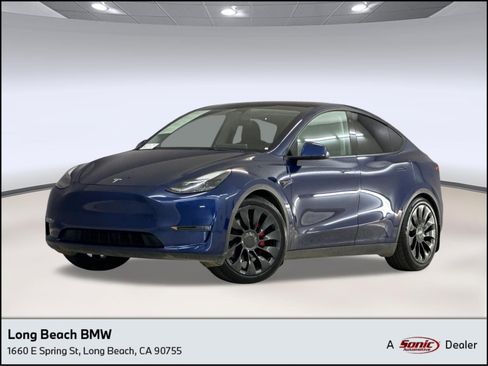 Used 2023 Tesla Model Y Performance image 1