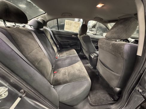 Used 2010 Honda Accord LX-P image 26