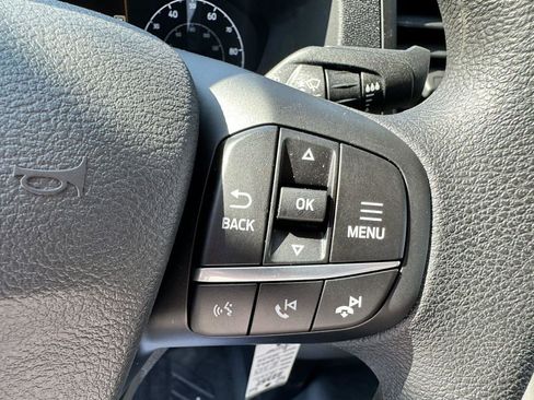 Used 2023 Ford E-Transit Medium Roof image 24