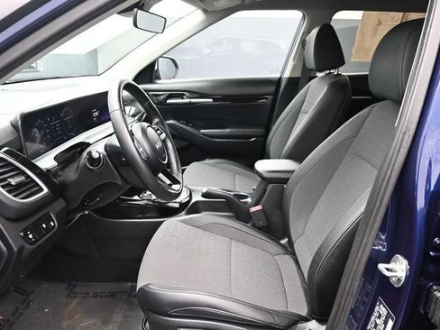 Used 2024 Kia Seltos S FWD image 11