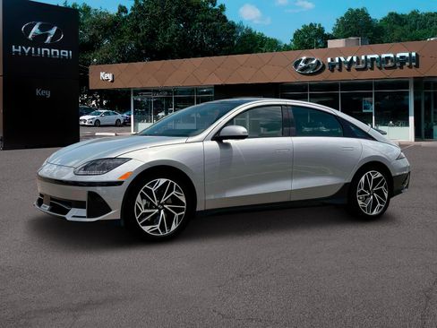 New 2025 Hyundai Ioniq 6 Limited image 2