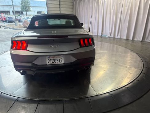 Used 2025 Ford Mustang Premium RWD image 6