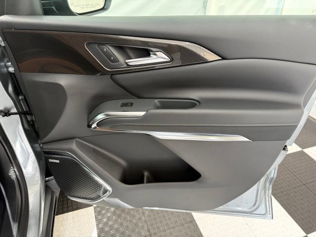New 2027 Chevrolet Traverse Z71 w/ Enhanced Driving Package AWD/4WD image 25