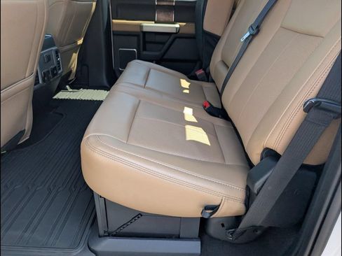 Used 2022 Ford F350 Lariat w/ Lariat Value Package AWD/4WD image 8