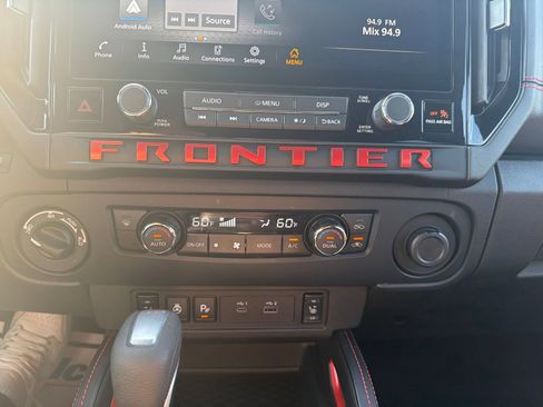 Used 2026 Nissan Frontier PRO-4X AWD/4WD image 15