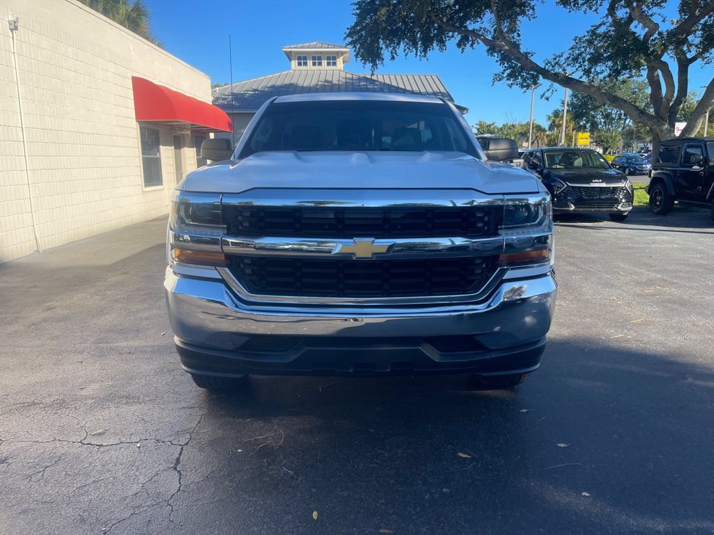 Used 2017 Chevrolet Silverado 1500 W/T RWD image 10