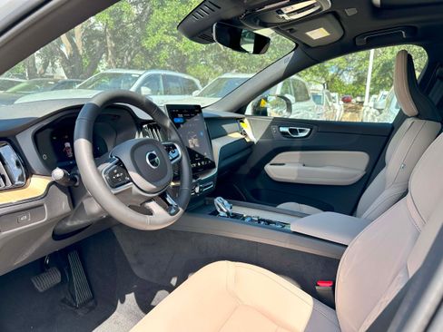 New 2026 Volvo XC60 B5 Plus w/ Protection Package Premier image 10
