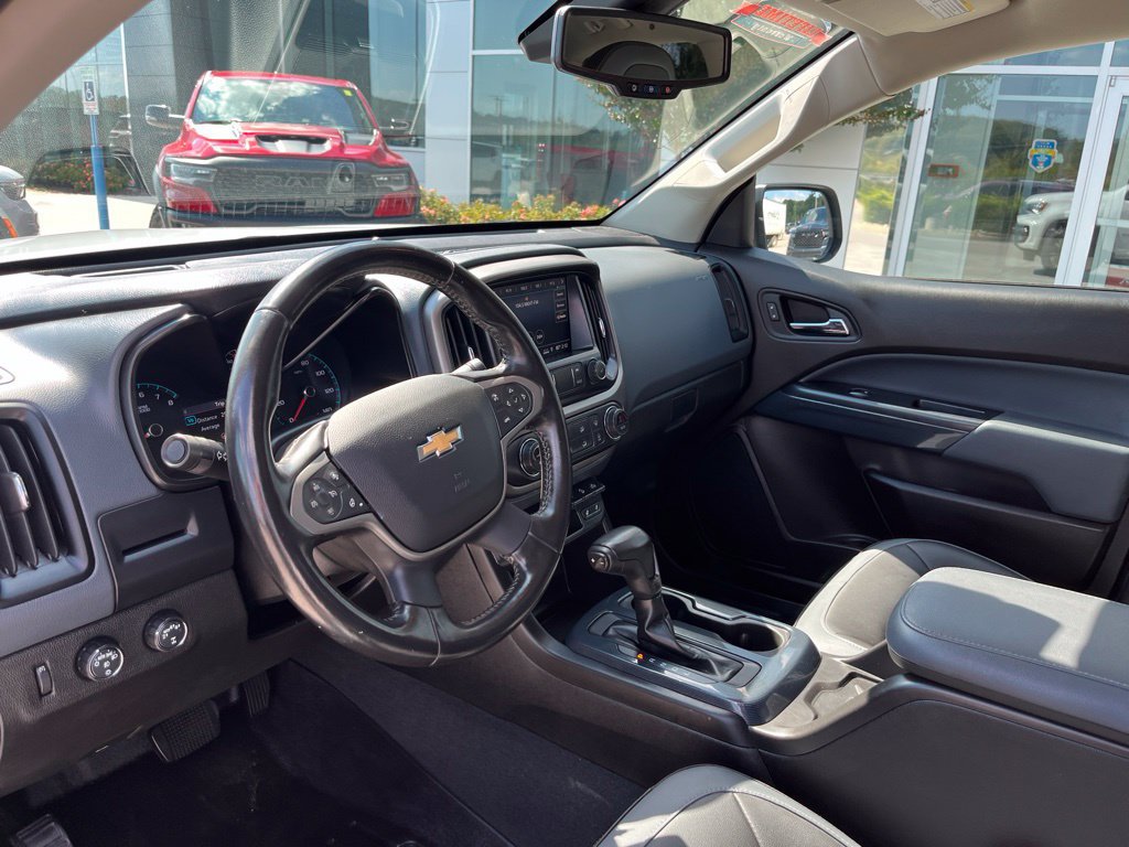 Used 2021 Chevrolet Colorado Z71 w/ Safety Package AWD/4WD image 7