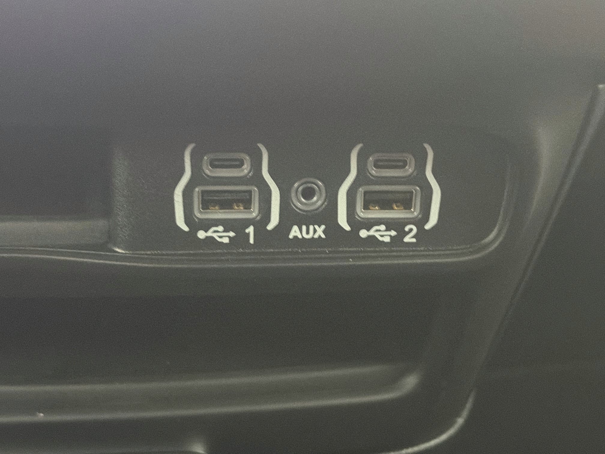 Used 2025 Chrysler Pacifica Select FWD image 25
