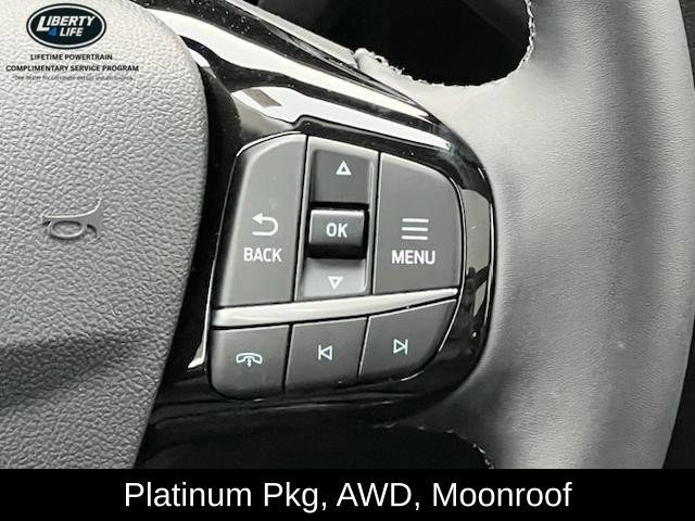 Used 2025 Ford Escape Platinum w/ Premium Technology Package AWD/4WD image 30