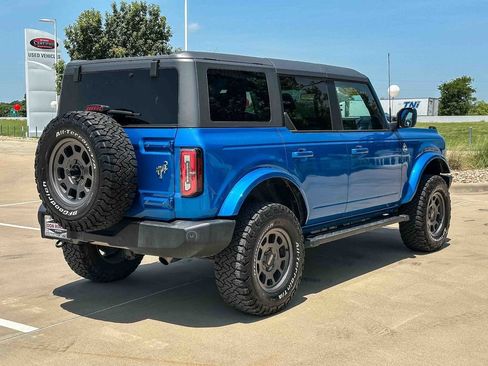 Used 2023 Ford Bronco Outer Banks AWD/4WD image 3