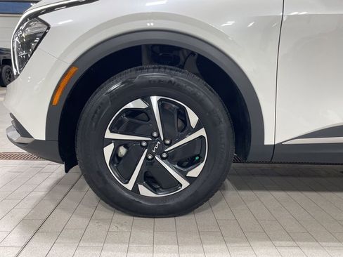 Certified 2023 Kia Sportage LX image 28