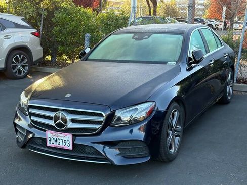 Used 2018 Mercedes-Benz E 300 E 300 4D Sedan image 2