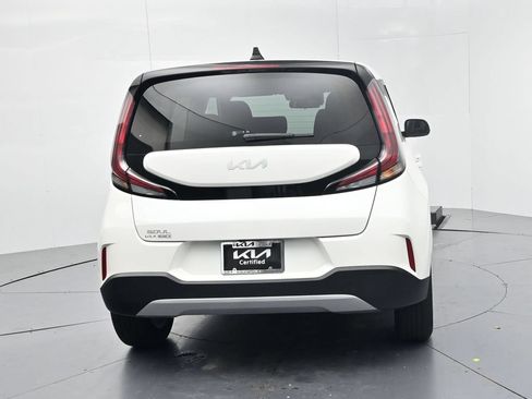 Certified 2025 Kia Soul LX w/ LX Technology Package FWD image 7