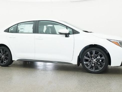 New 2026 Toyota Corolla SE FWD image 28