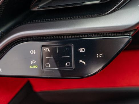 Used 2024 Ferrari SF90 Spider AWD/4WD image 31