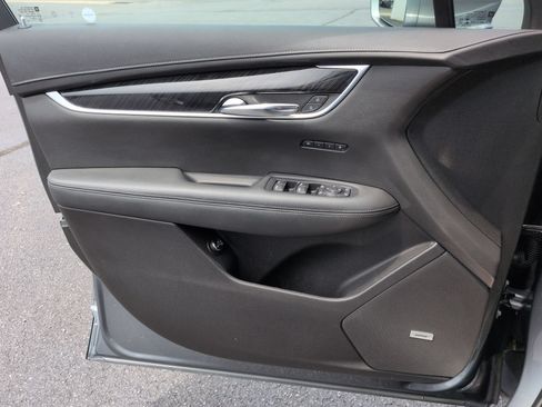 Certified 2020 Cadillac XT6 Premium Luxury AWD/4WD image 23