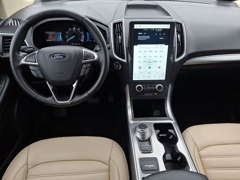Certified 2022 Ford Edge SEL w/ Convenience Package image 11