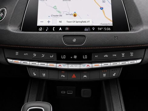 Used 2019 Cadillac XT4 Sport AWD/4WD image 30