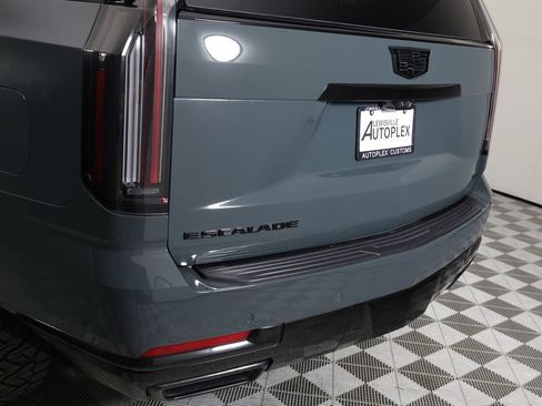 Used 2025 Cadillac Escalade Sport w/ Touring Package AWD/4WD image 55