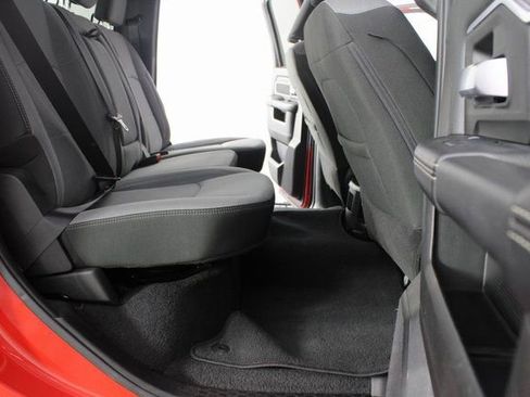 Used 2024 RAM 2500 Big Horn w/ Bed Utility Group image 18