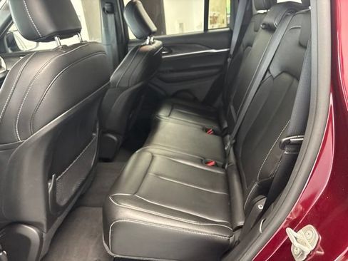 Used 2024 Jeep Grand Cherokee Limited AWD/4WD image 21