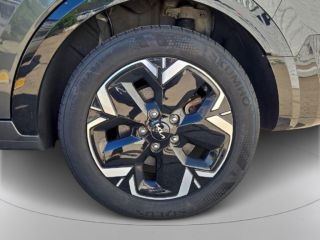 Used 2024 Kia Niro Wind w/ Wind Preserve Package FWD image 8