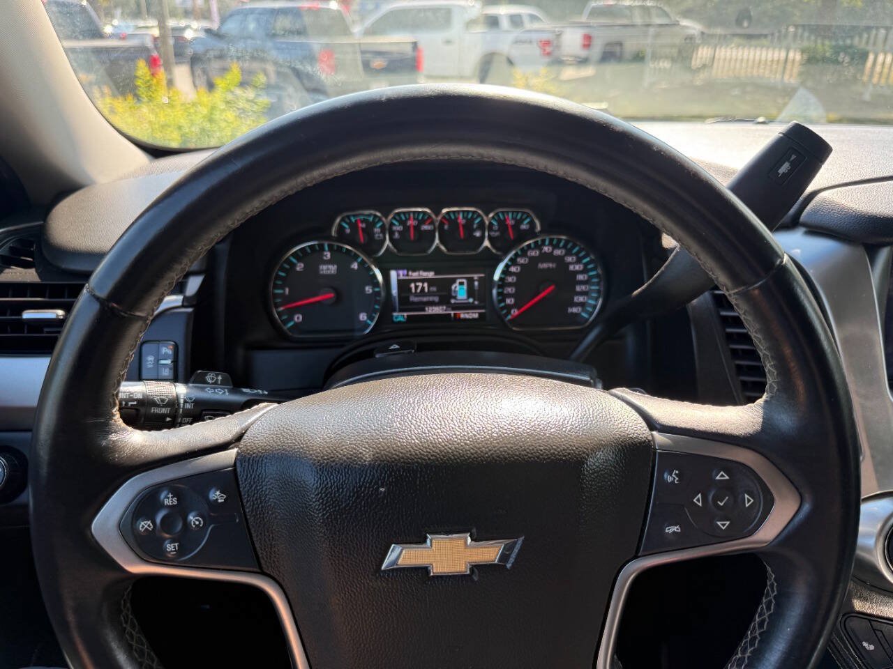 Used 2015 Chevrolet Tahoe LT RWD image 26