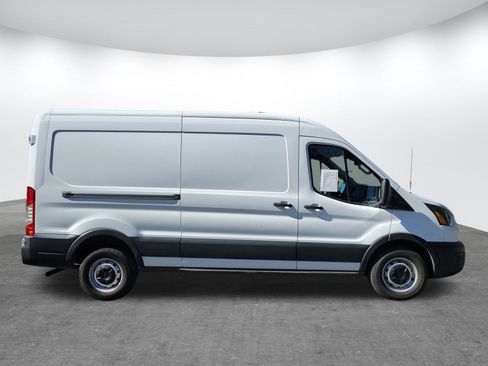 Used 2023 Ford Transit 250 Medium Roof image 2