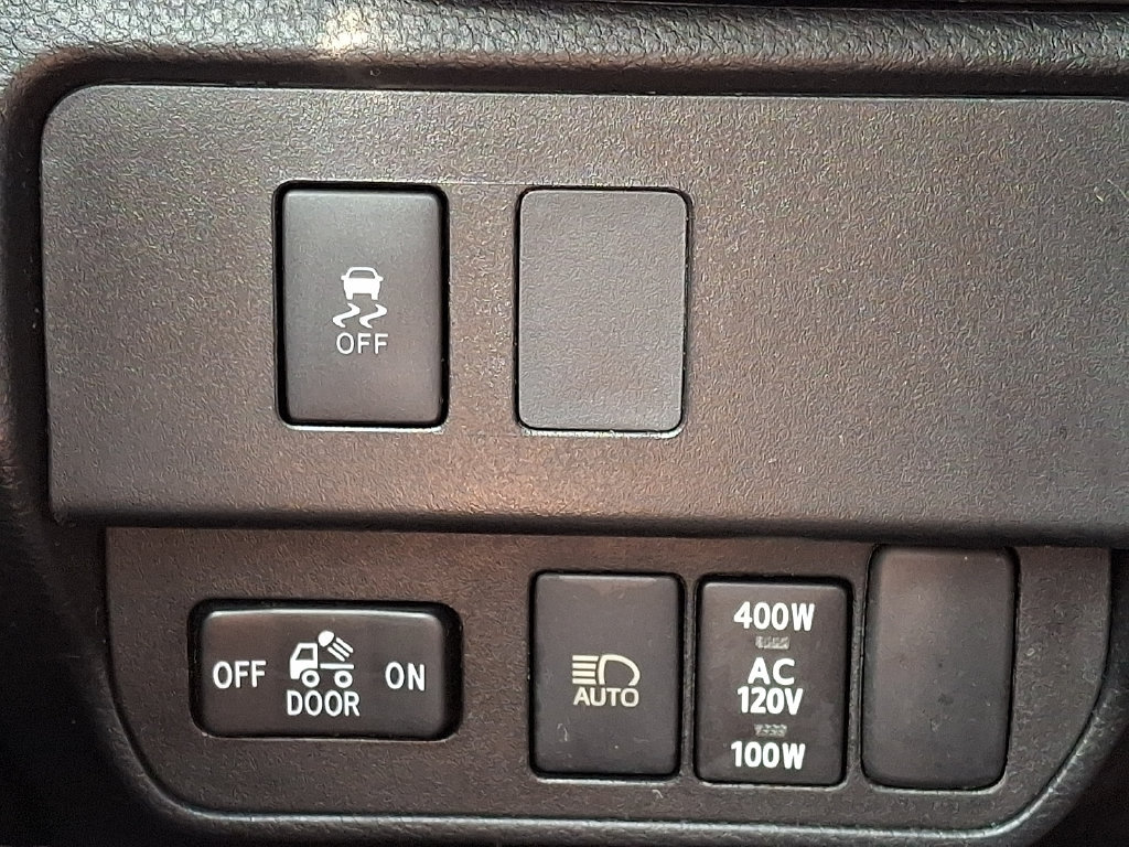 Certified 2020 Toyota Tacoma TRD Sport AWD/4WD image 26