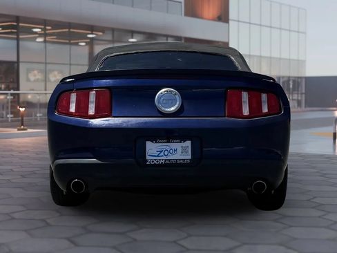 Used 2010 Ford Mustang GT Premium RWD image 9