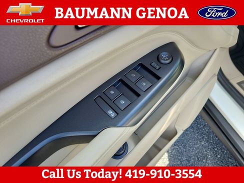 Used 2013 Cadillac SRX Luxury AWD/4WD image 11