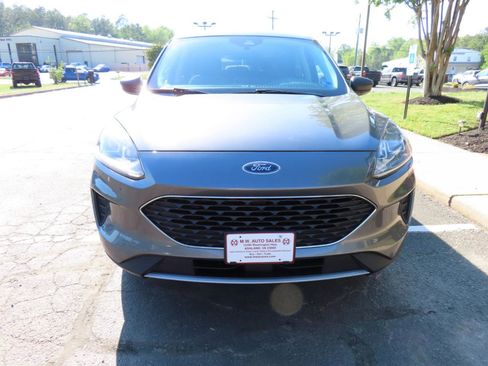 Used 2022 Ford Escape SE w/ Convenience Package image 12