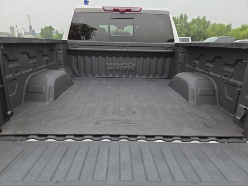 Certified 2024 Chevrolet Silverado 1500 High Country w/ Technology Package AWD/4WD image 29