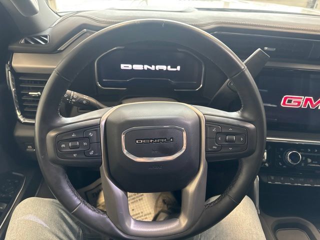 Used 2025 GMC Sierra 3500 Denali AWD/4WD image 29