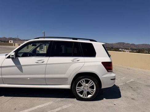 Used 2014 Mercedes-Benz GLK 350 2WD image 3