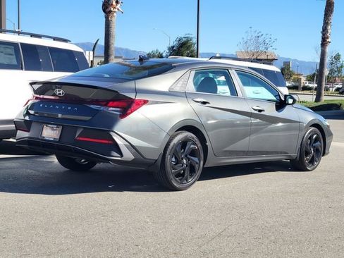 New 2026 Hyundai Elantra Sport image 2