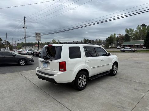 Used 2011 Honda Pilot Touring image 7