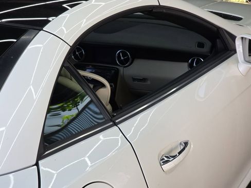 Used 2013 Mercedes-Benz SLK 250 image 28