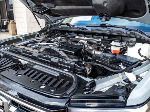 Used 2024 GMC Sierra 2500 AT4 w/ AT4 Premium Plus Package image 39