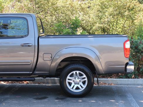 Used 2006 Toyota Tundra SR5 RWD image 11