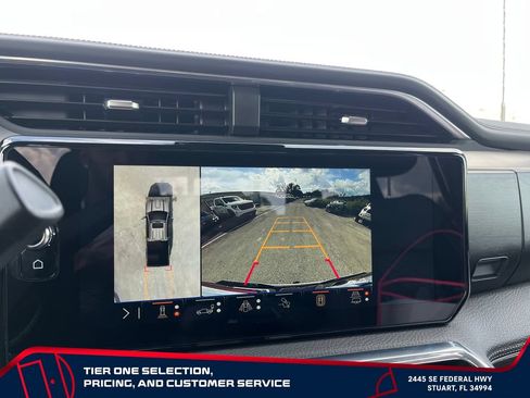 Used 2025 GMC Sierra 3500 Denali w/ Denali Reserve Package AWD/4WD image 31