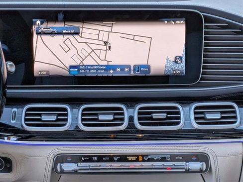 Used 2024 Mercedes-Benz GLE 450 4MATIC image 10