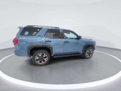 Certified 2025 Toyota 4Runner TRD Off-Road image 2