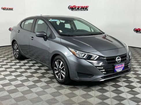 Used 2024 Nissan Versa SV FWD image 2