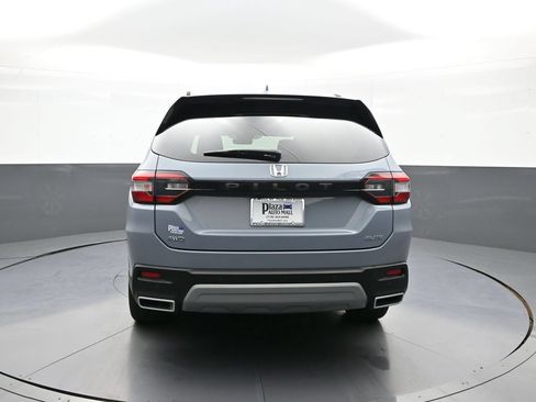 Certified 2024 Honda Pilot Elite image 7